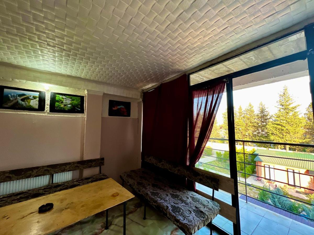 Smile Guesthouse Tbilisi Eksteriør billede